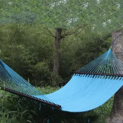 Features and considerations of rope hammocks