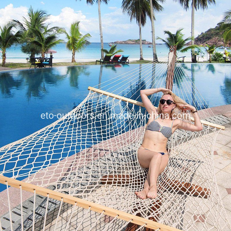Beach Hammock Outdoor Cotton Rope Double Person Net Hammock with Hardwood
